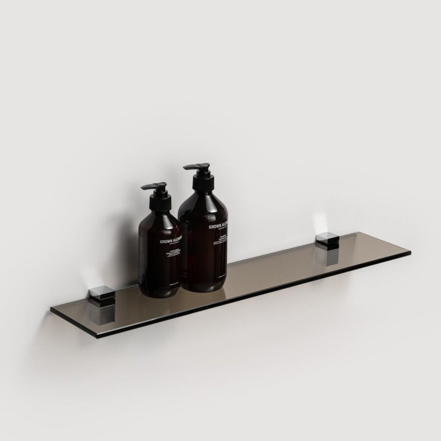 полка с тонированного стекла