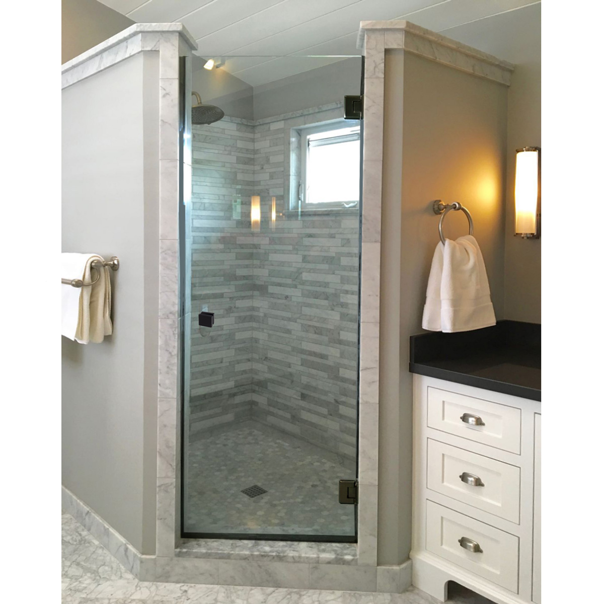 дверь в душ